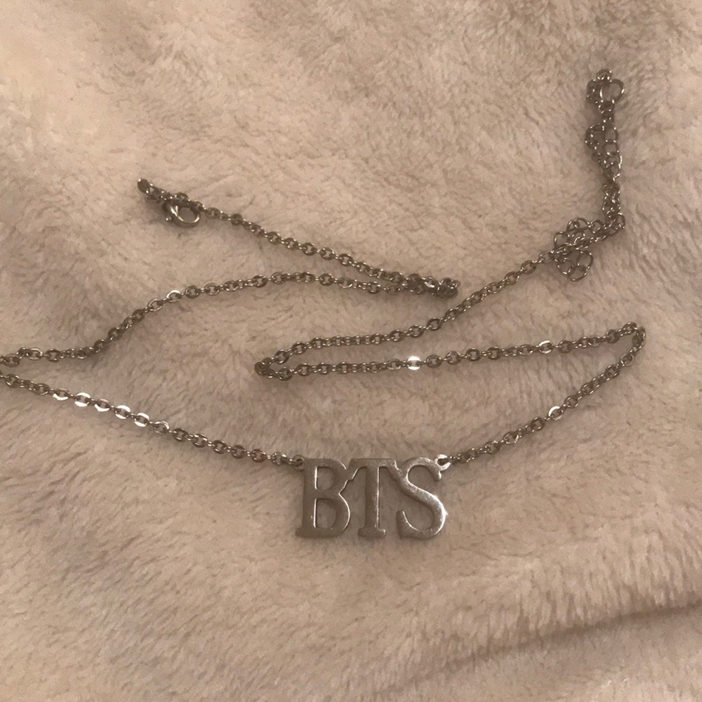 BTS NECKLACE